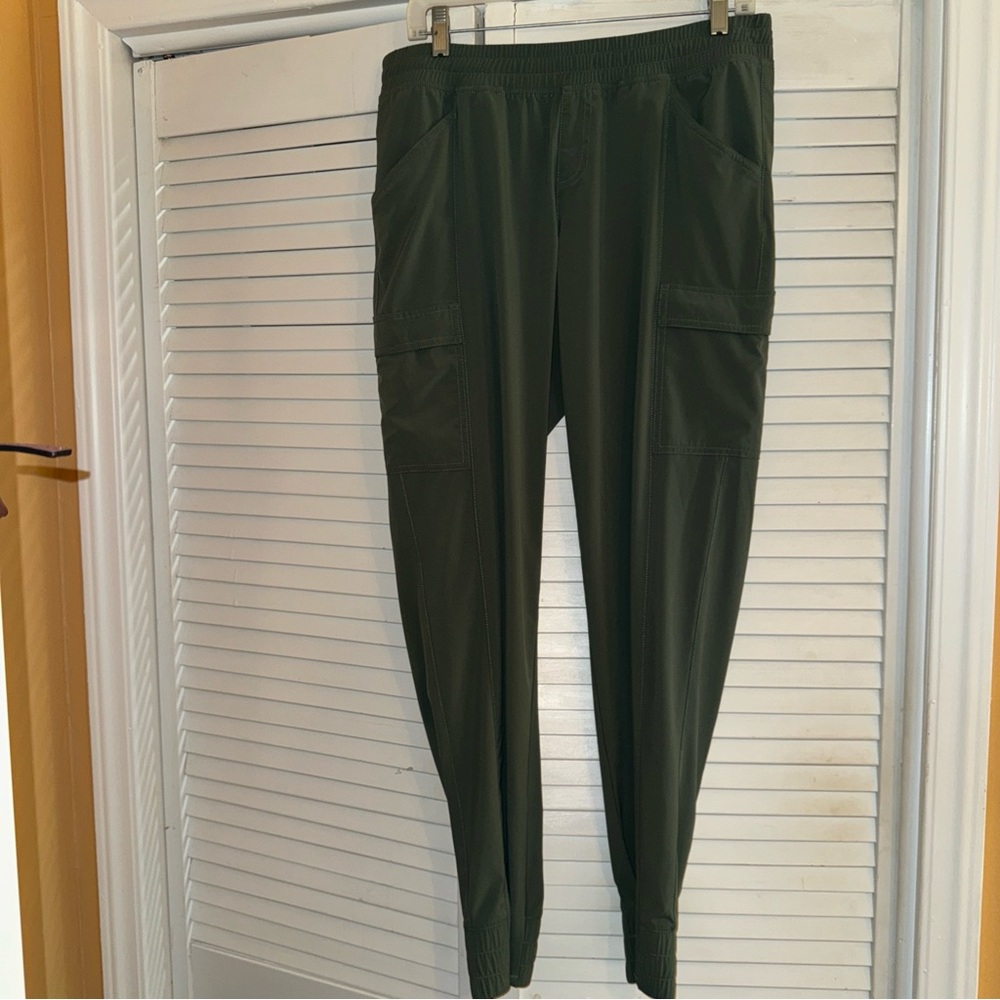 The North Face Olive Green Women's Pants